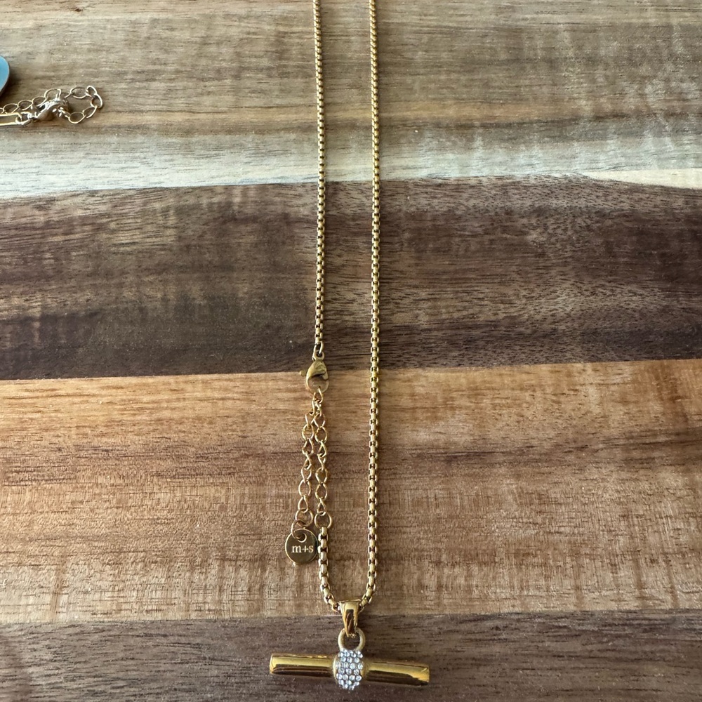 Costume necklace